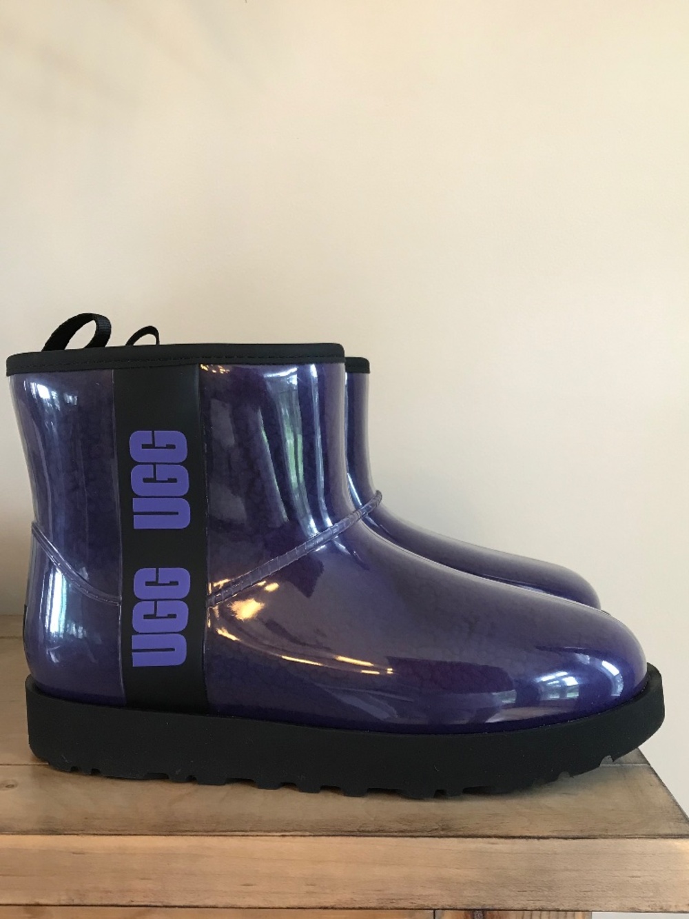 UGG CLASSIC CLEAR MINI WATERPROOF VIOLET NIGHT BOOT CYBERCORE - Picture 2 of 16